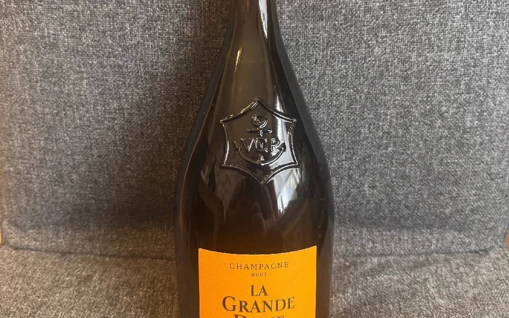 Champagner Veuve Clicquot La Grande Dame 2018 - image 1