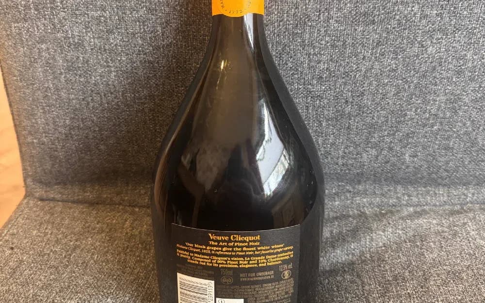 Champagner Veuve Clicquot La Grande Dame 2018 - image 2