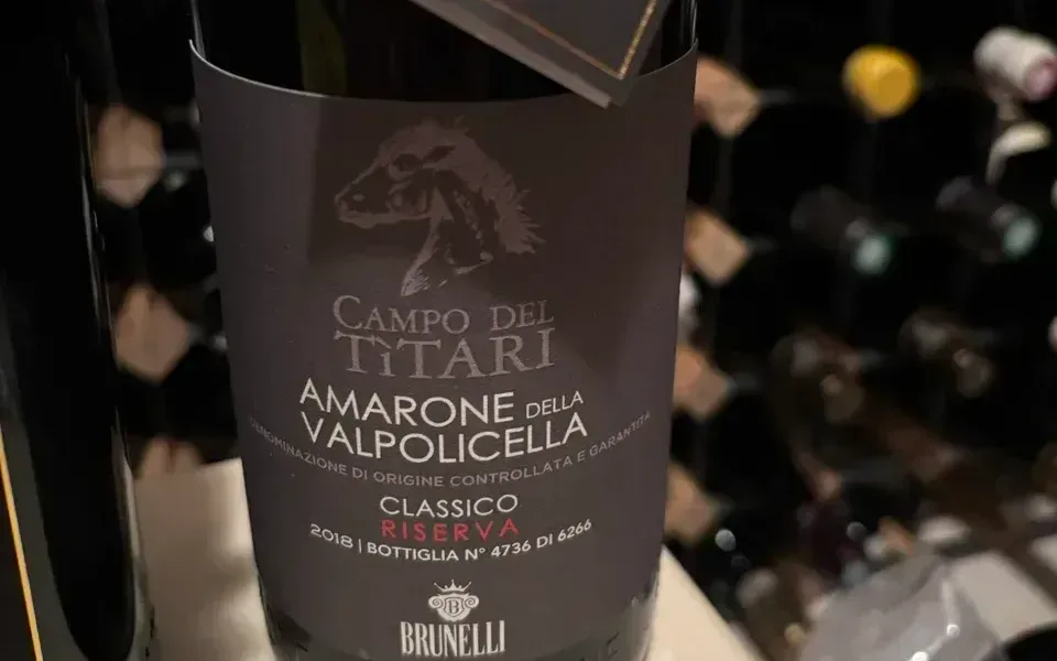 Brunelli Amarone Riserva Campo del Titari 2015 + 2018 - image 3