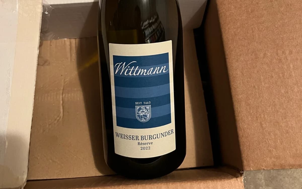 Wittmann Weissburgunder Reserve 22 - image 1