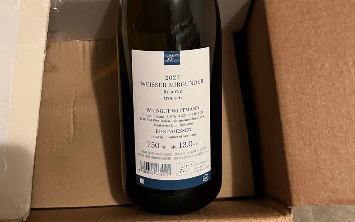 Wittmann Weissburgunder Reserve 22 - image 2