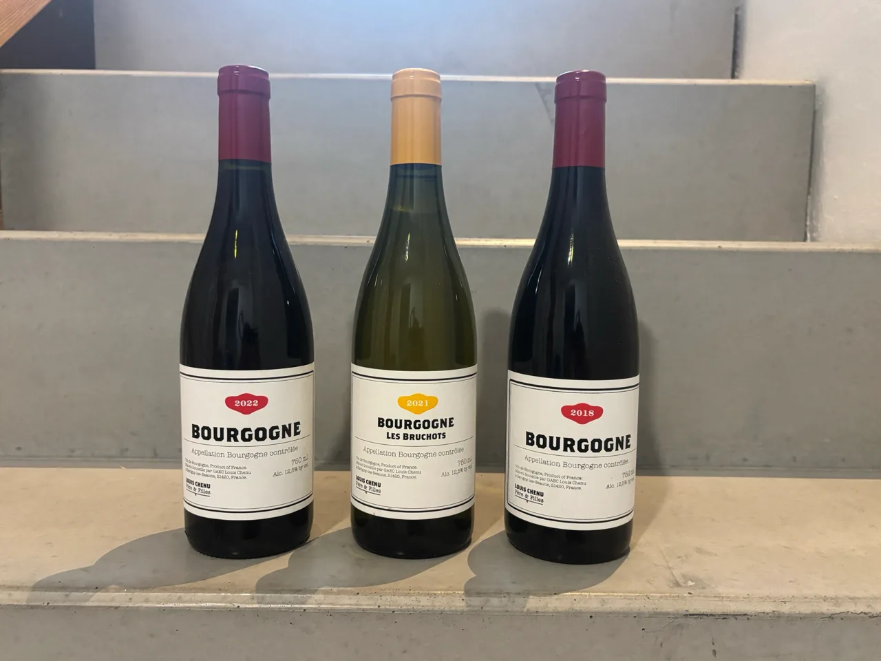 Louis Chenu Bourgogne Rouge & Blanc - image 1
