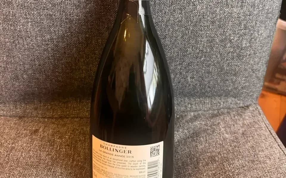 Champagne Bollinger La Grande Année - image 2