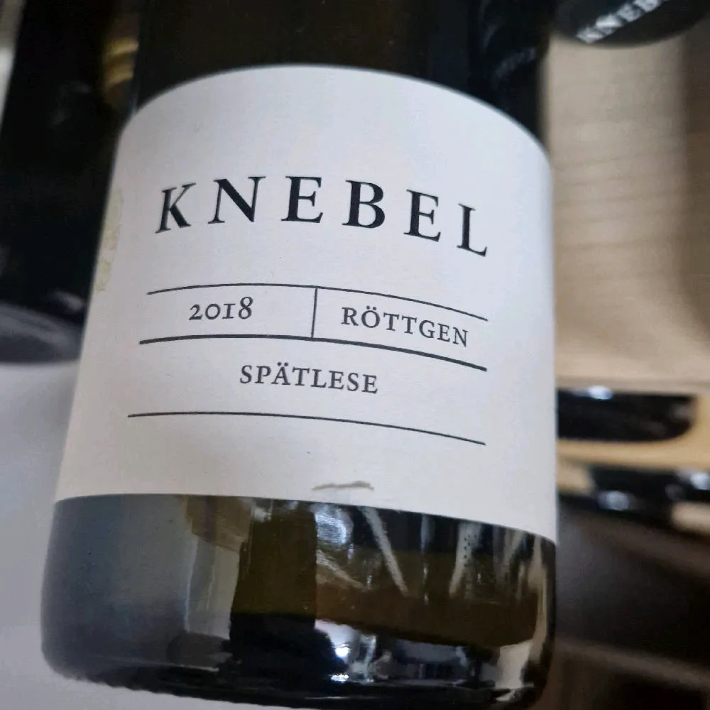Knebel - image 1