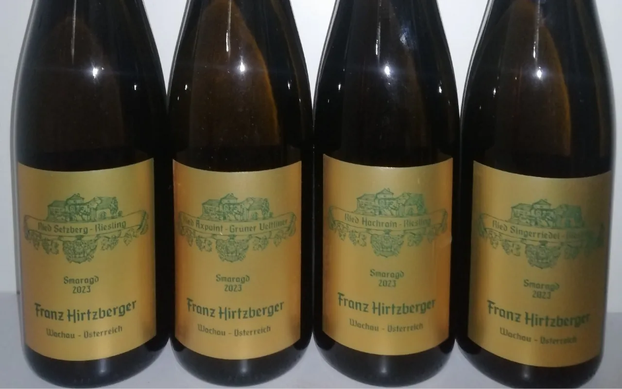 Liste ca 90fl, Wachau, DE Riesling, ein wenig Rot - image 2