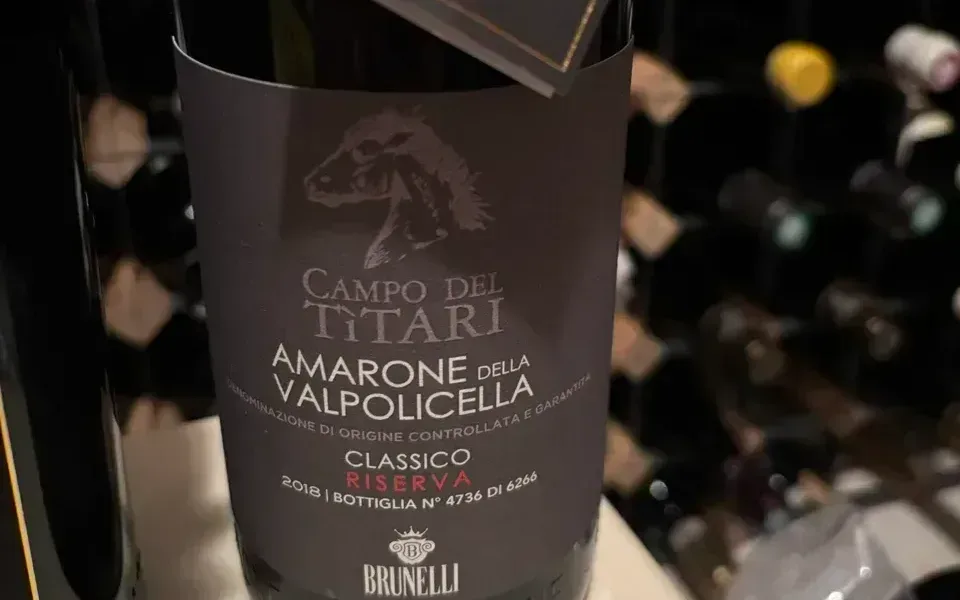 Brunelli Amarone Riserva Campo del Titari 2015 + 2018 - image 3