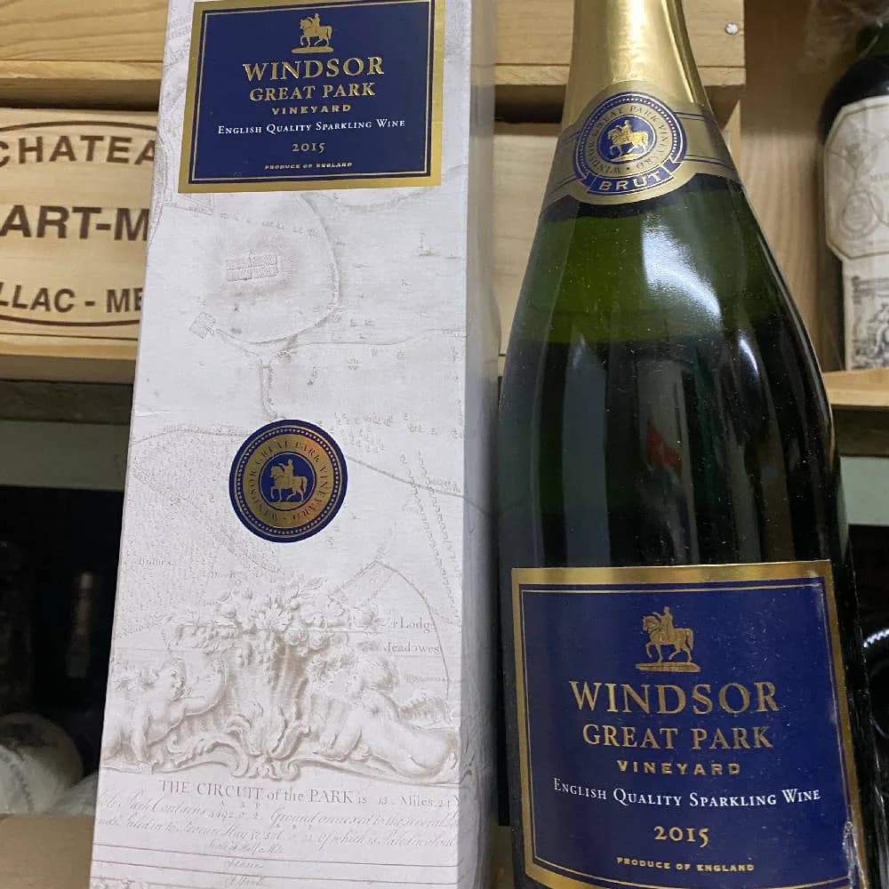 3xWindsor Great Park Sparkling , brut Millesimé 2015 - image 1