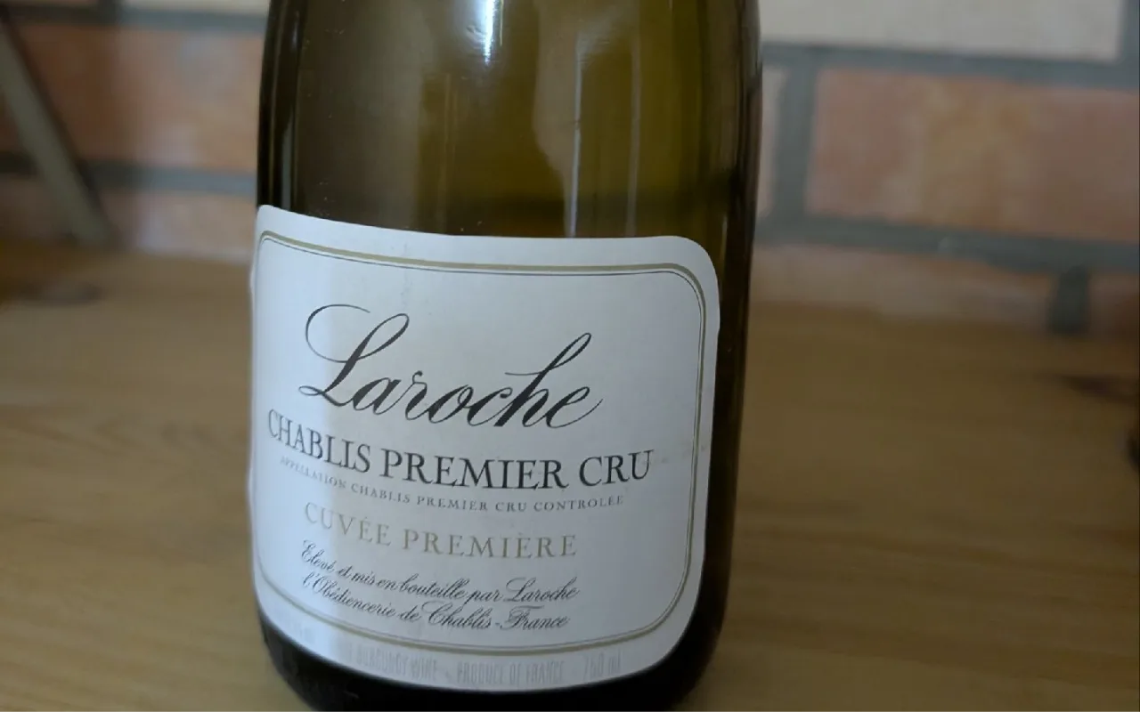 Laroche Chablis Premier Cru "Cuvée Première" 2002 – Burgundy / Chablis - image 1