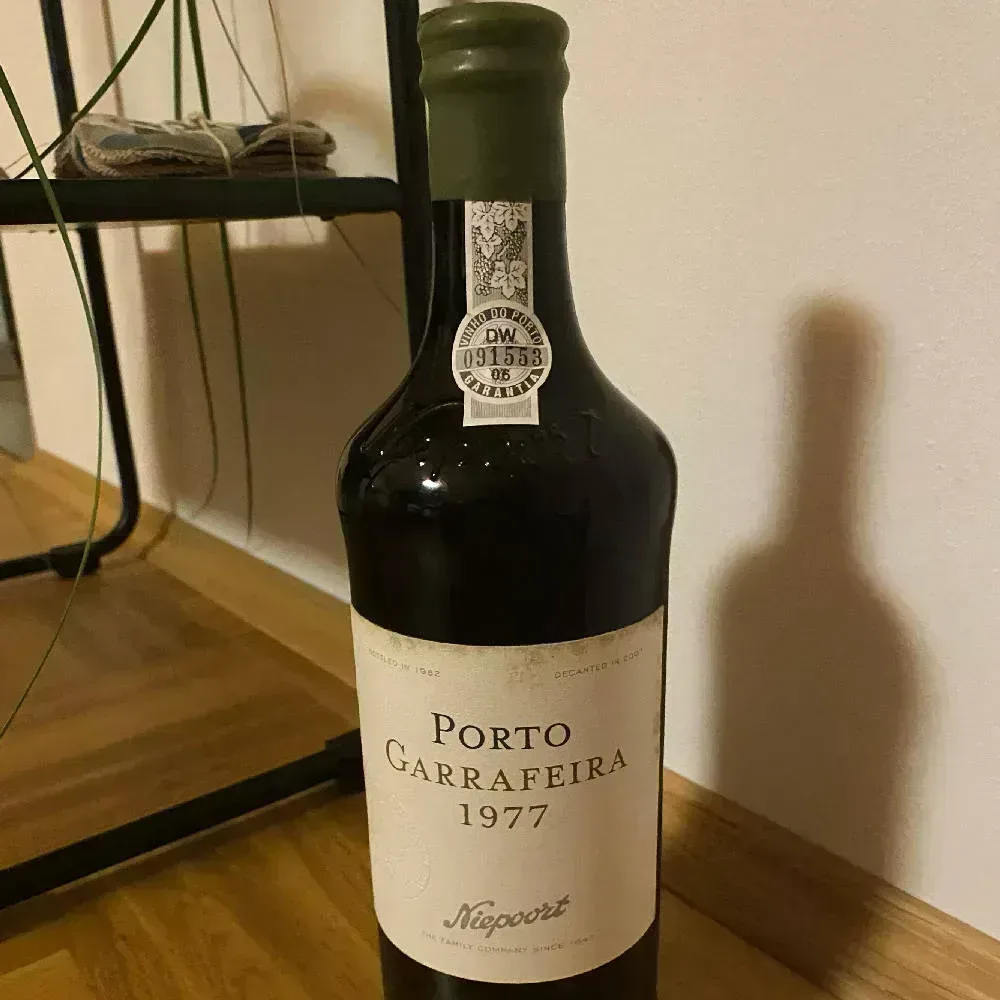 Porto Garrafeira (Niepoort) - image 4