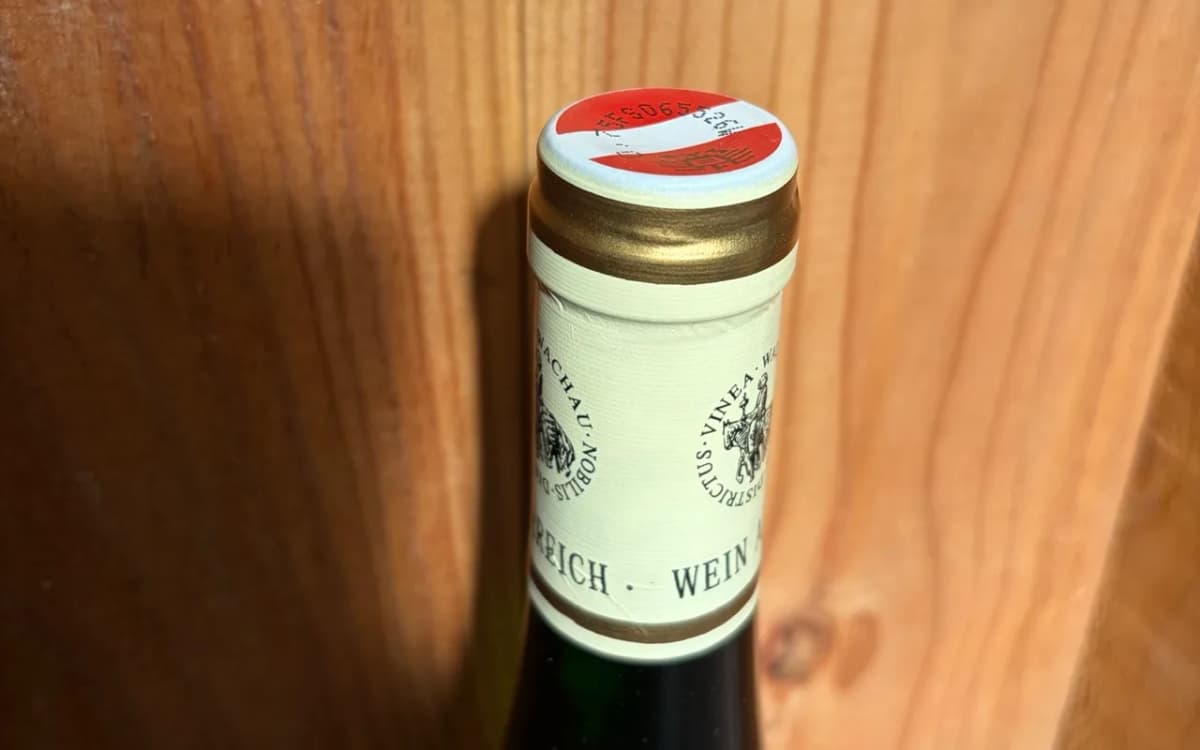 1998 Weingut Knoll Grüner Veltliner Smaragd "Loibner Schutt" - image 3