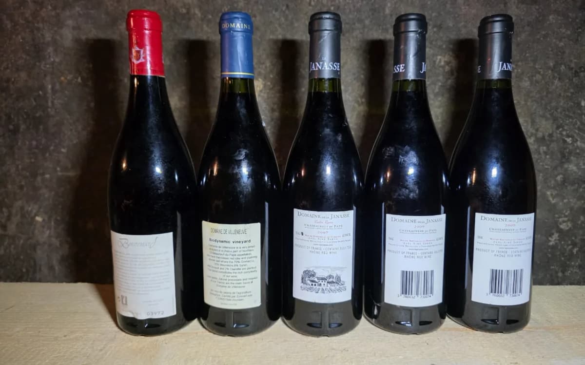 Weinpacket Rhone Chateauneuf-du-Pape
Domaine de la Janasse 2007 /2009
Clos des Papes 2006
Domaine de Beaurenard Boisrenard 2000 - image 2