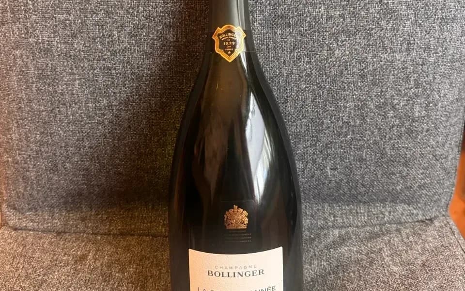 Champagne Bollinger La Grande Année - image 1